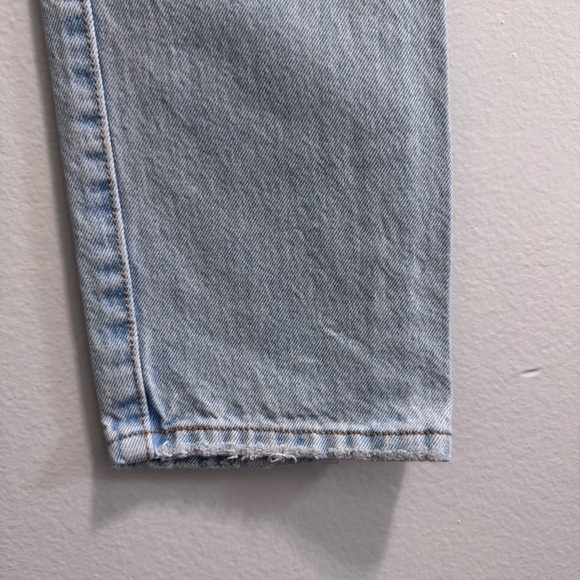 Women’s 501 Light Wash Straight Leg Denim Jeans Size 24 - Picture 12 of 16